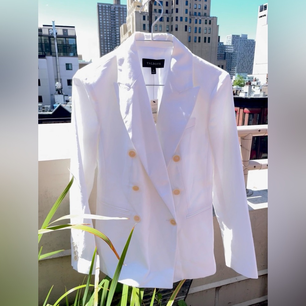 New Talbots The Kate Fit White Double-Breasted Blazer with Gold Buttons - Size 4